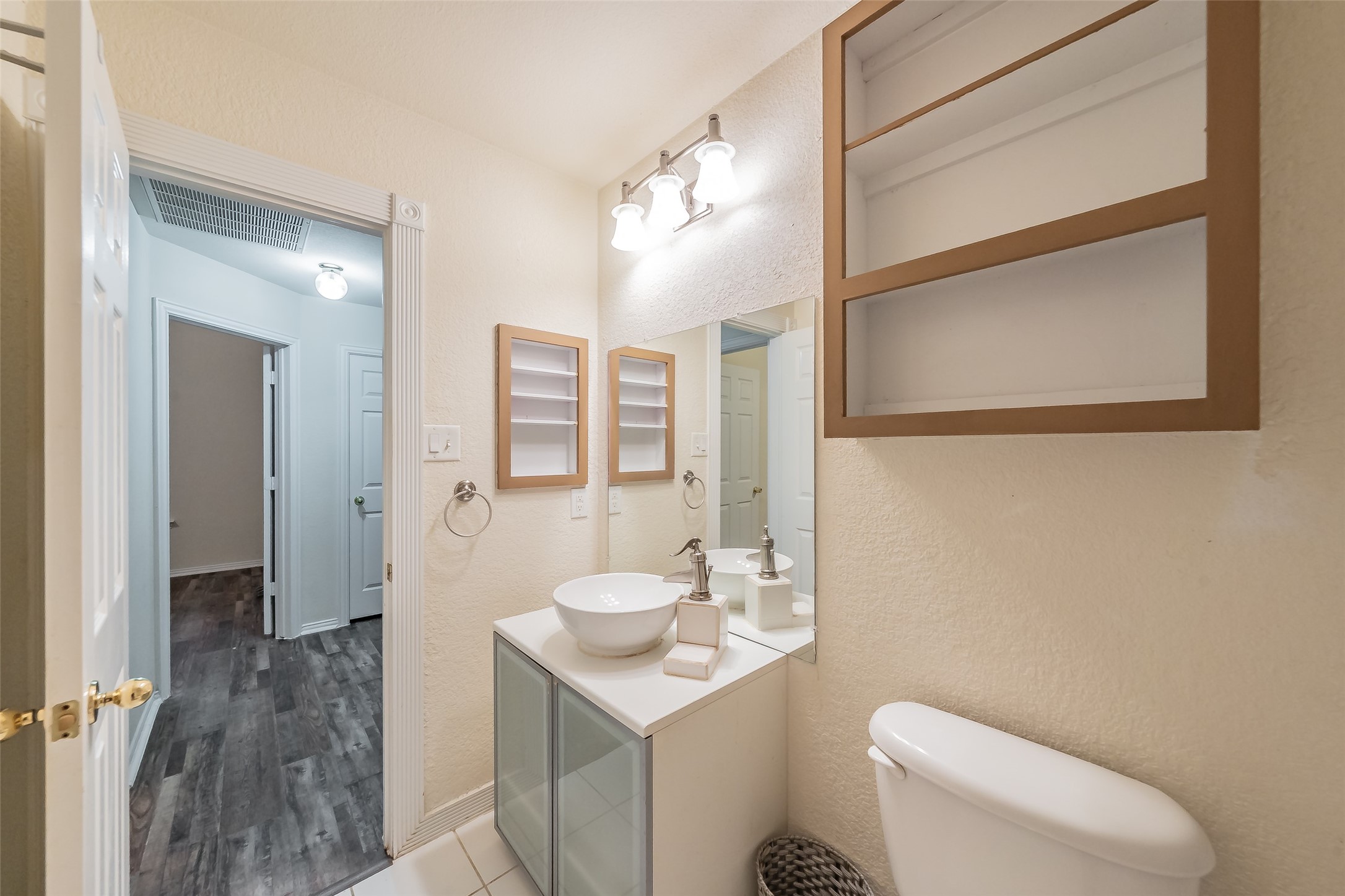 3917 Larkspur Drive Haltom City TX 76137