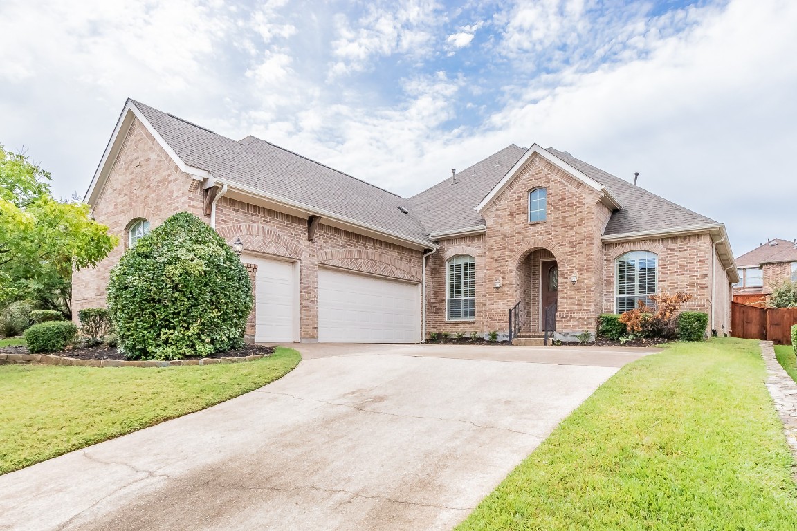 971 Hondo Road Lantana TX 76226