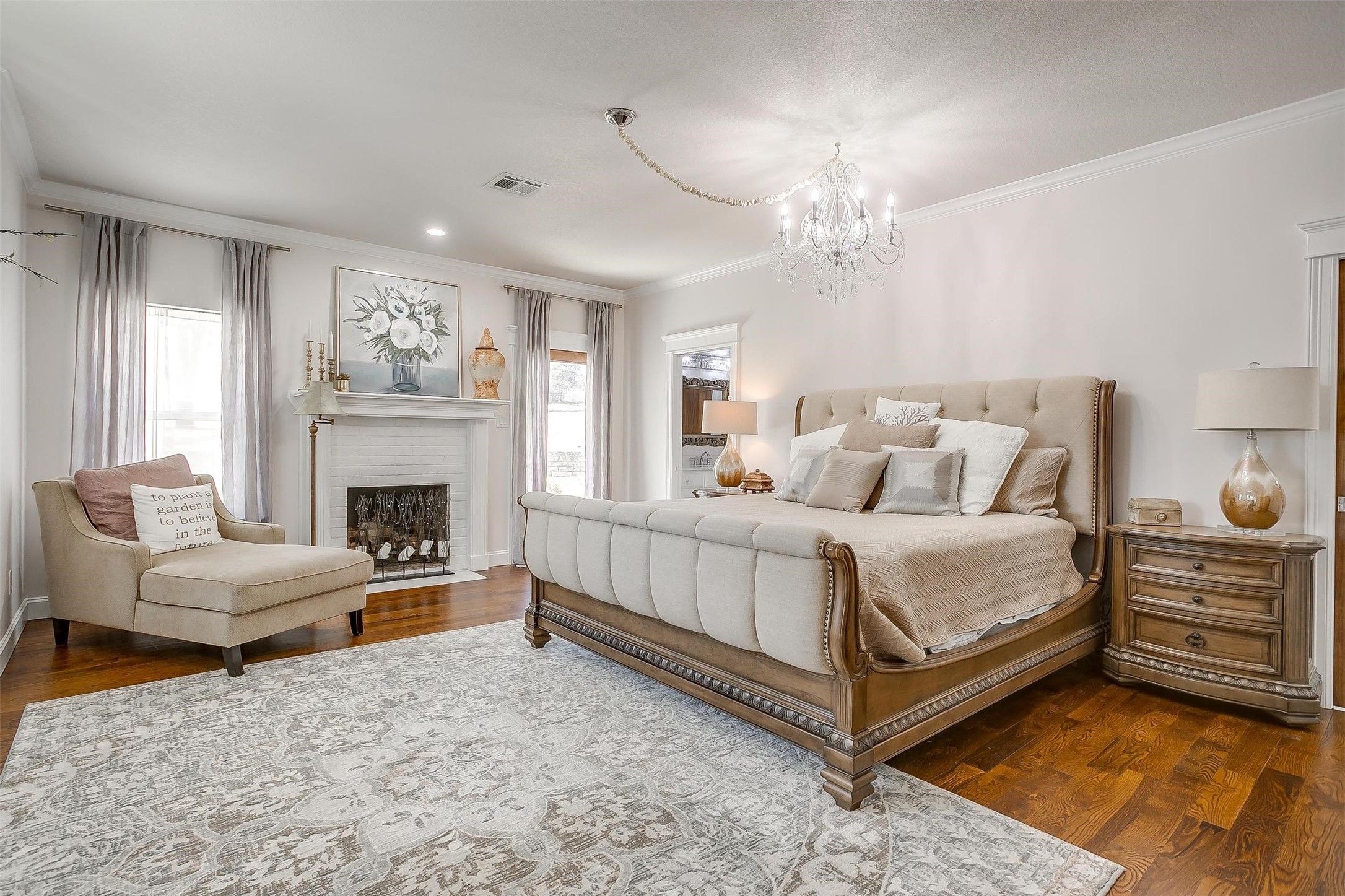 1421 Highlake Lane Weatherford TX 76087