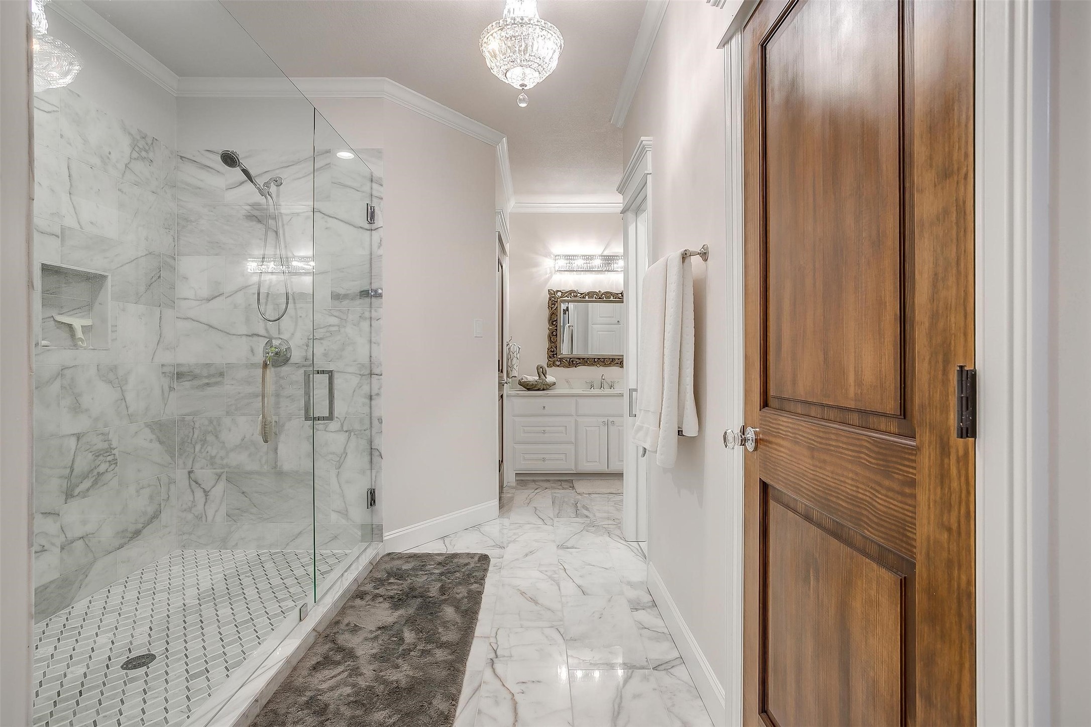 1421 Highlake Lane Weatherford TX 76087