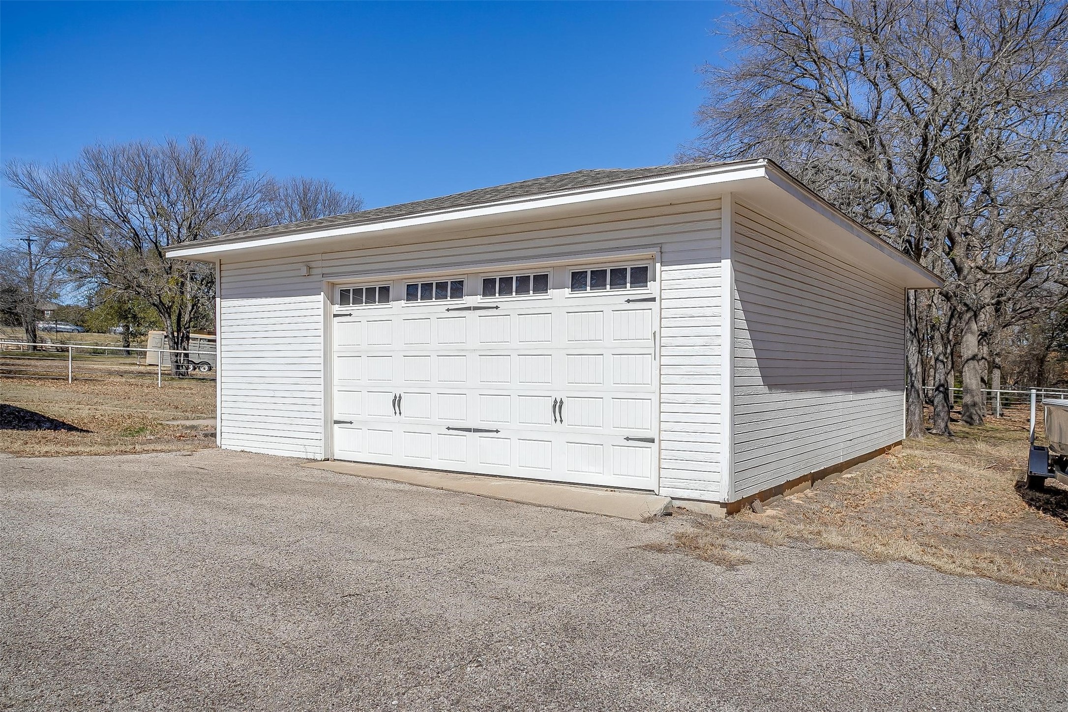 1421 Highlake Lane Weatherford TX 76087