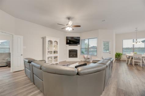 545 Private Road 7017 Edgewood TX 75117