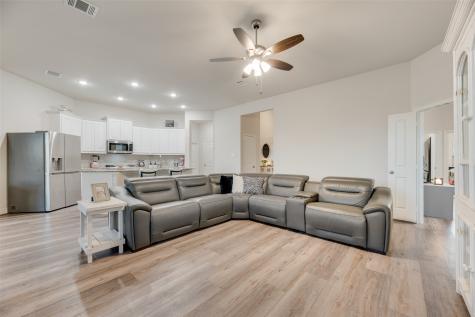 545 Private Road 7017 Edgewood TX 75117