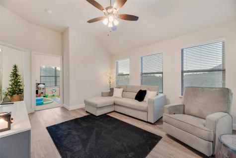 545 Private Road 7017 Edgewood TX 75117