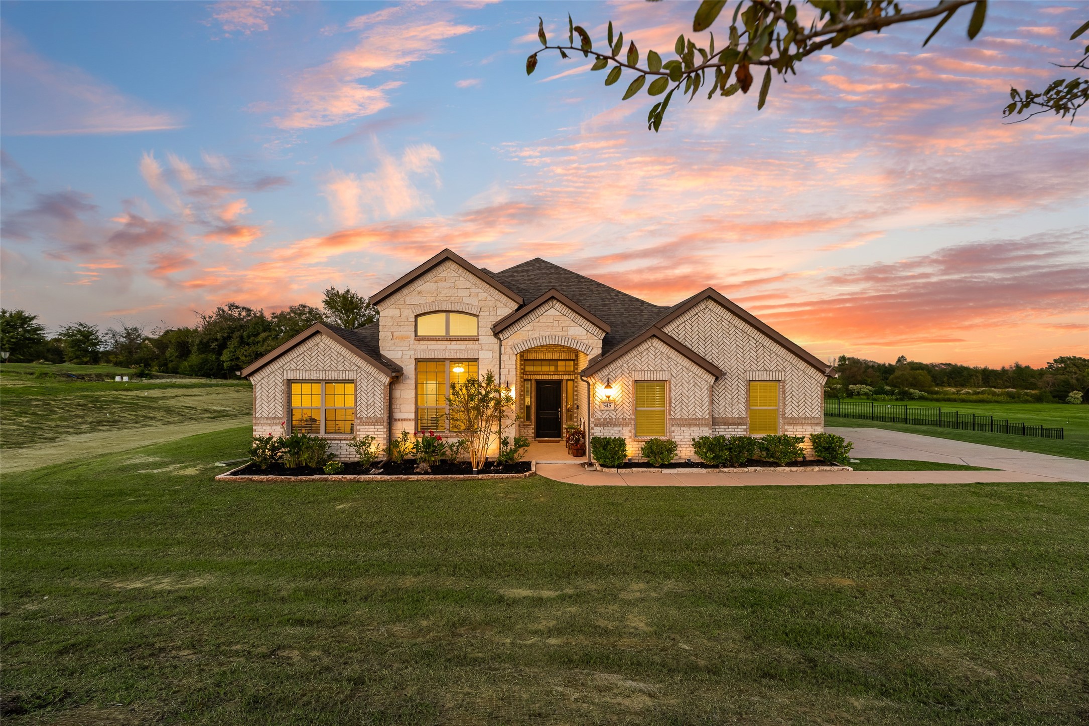 545 Private Road 7017 Edgewood TX 75117