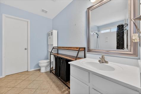 2540 Blue Myrtle Way Dallas TX 75212