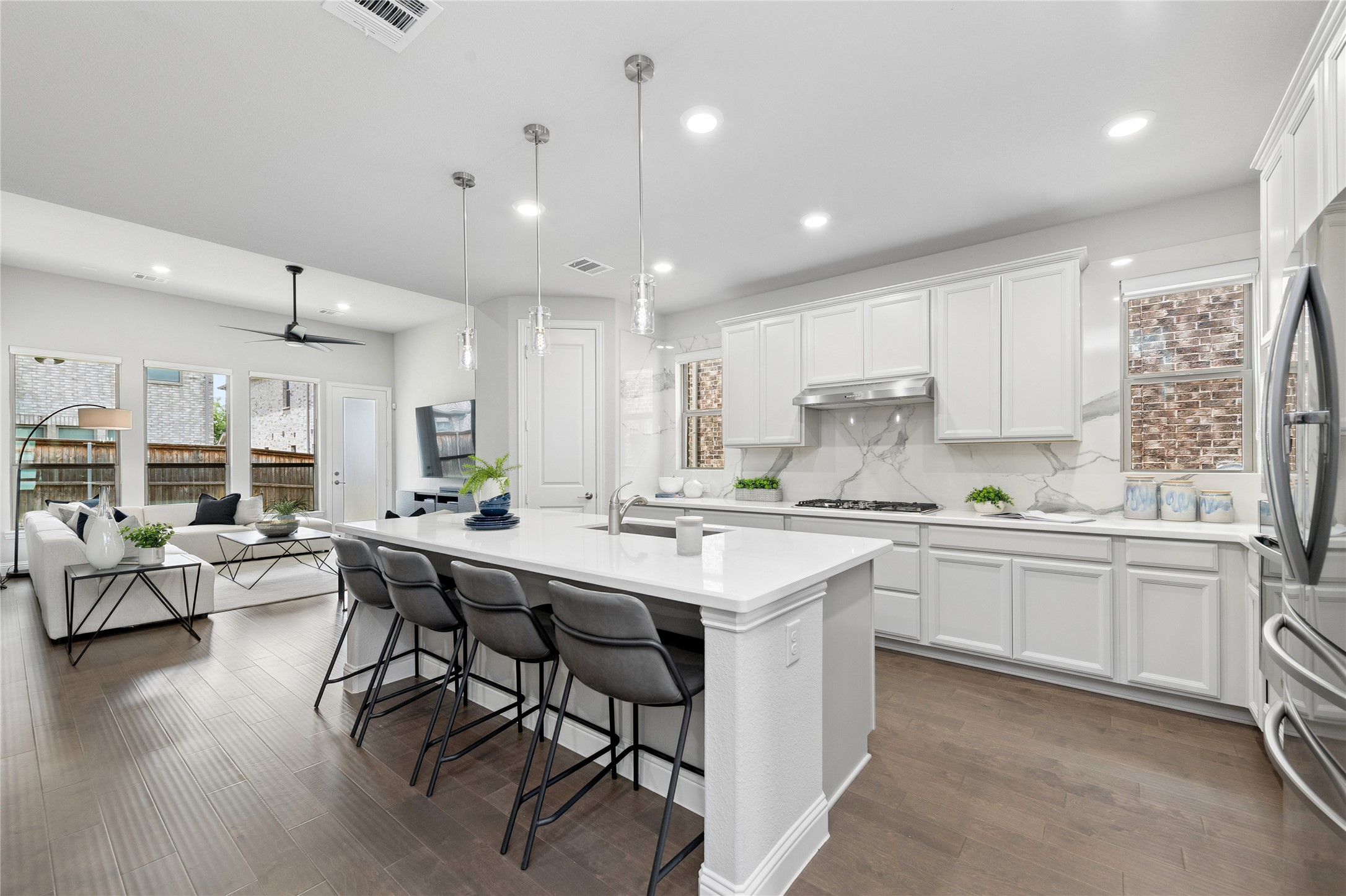 2264 Washington Drive Carrollton TX 75010