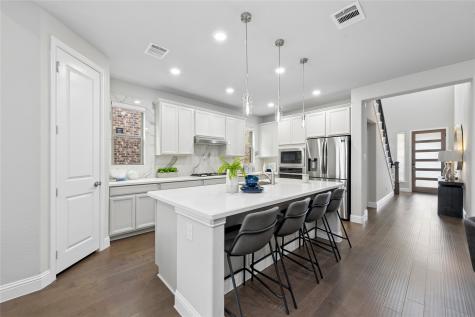 2264 Washington Drive Carrollton TX 75010