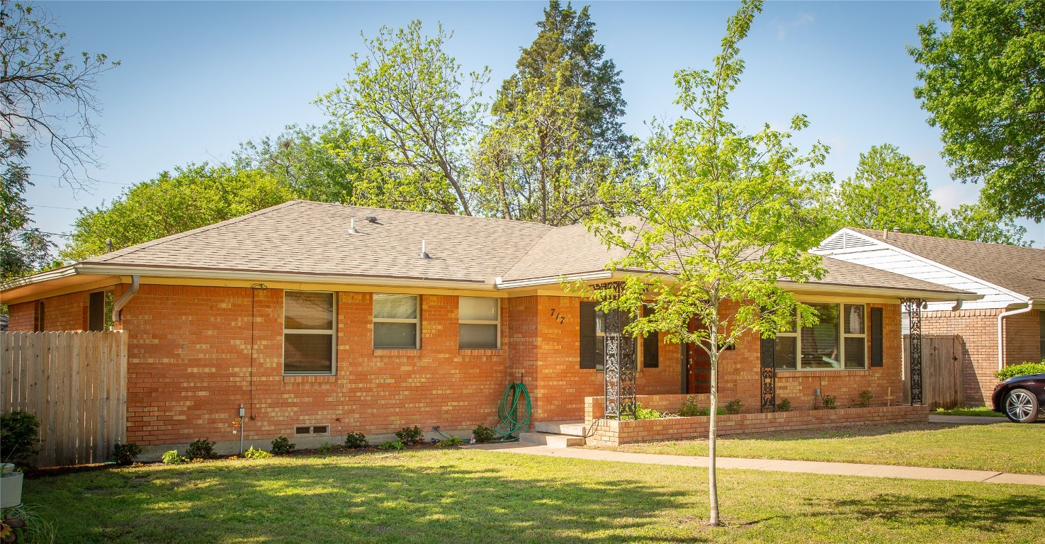 717 Nottingham Drive Richardson TX 75080