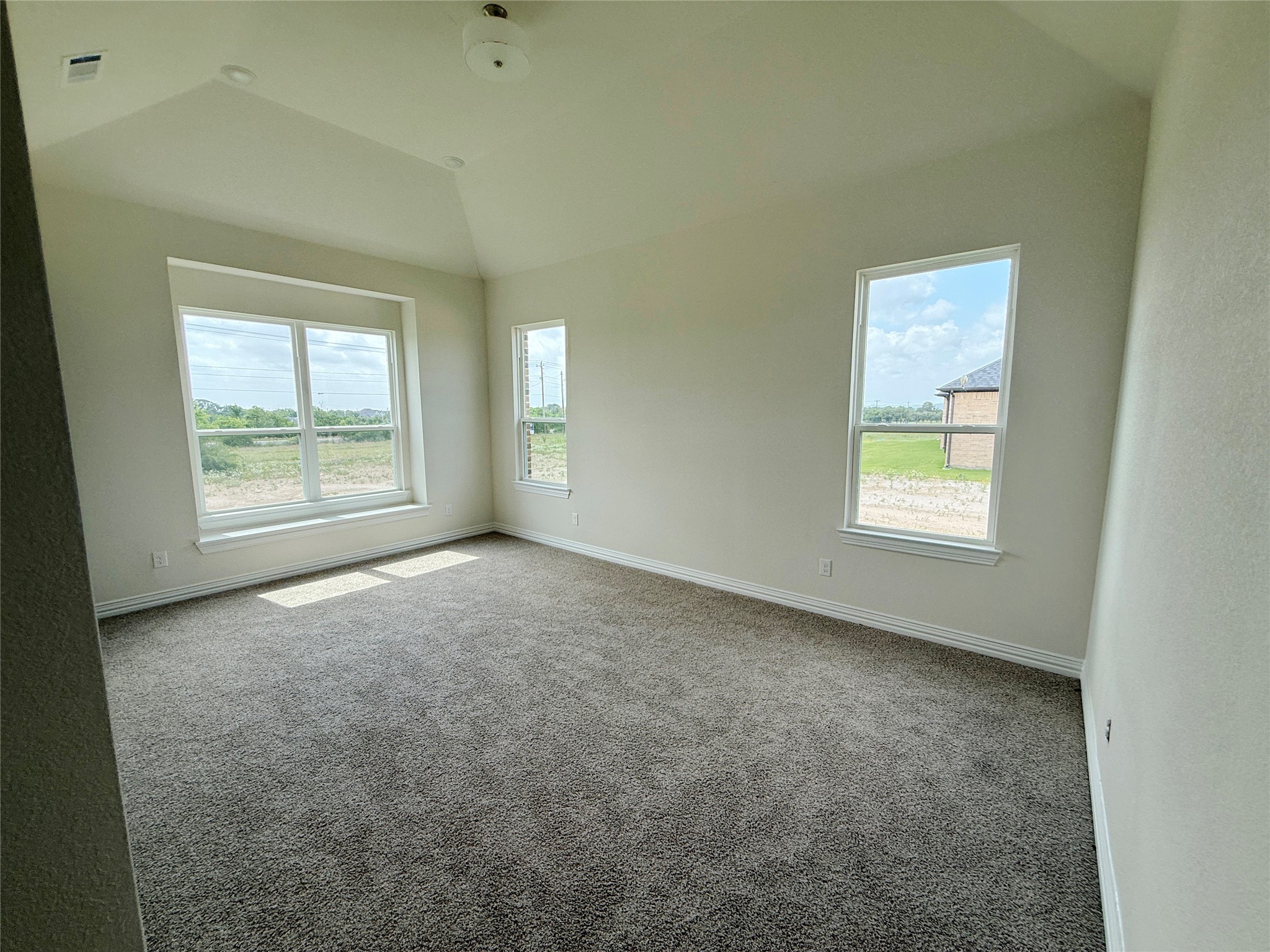 208 Slimp Bluff Azle TX 76020