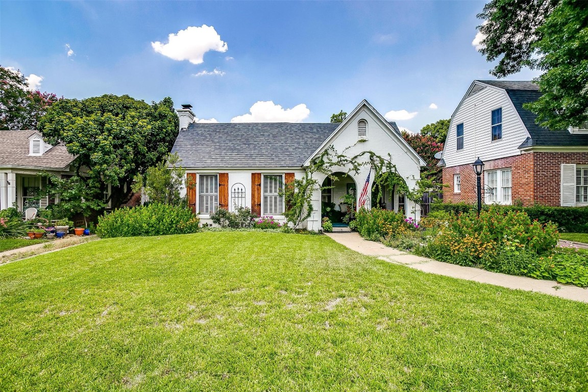 3308 W Biddison Street Fort Worth TX 76109