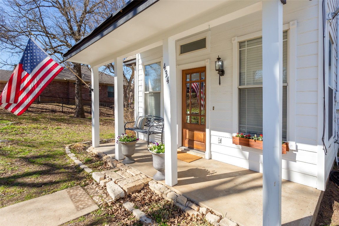 434 Vine Street Weatherford TX 76086
