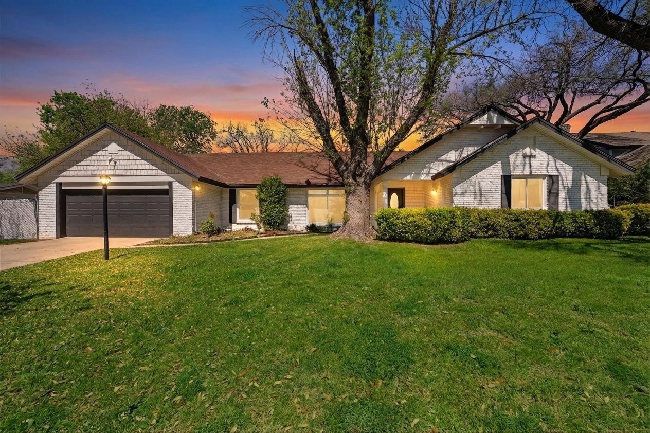 8116 Bangor Drive Benbrook TX 76116