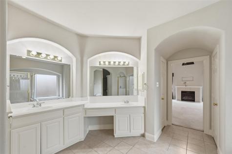 222 River Birch Trail Garland TX 75040