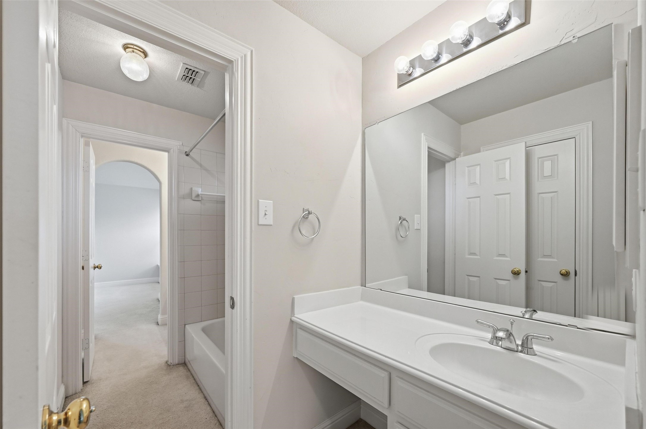 222 River Birch Trail Garland TX 75040