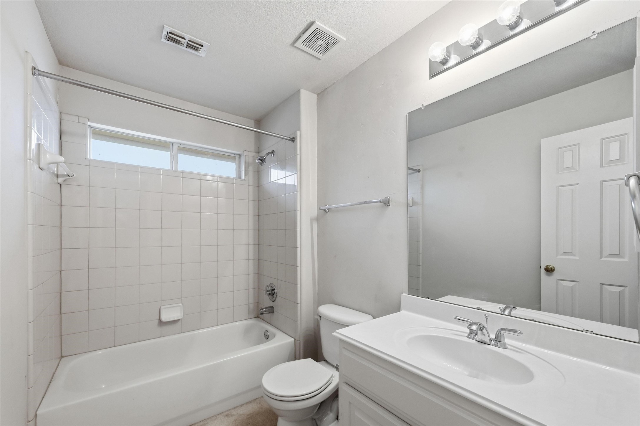 222 River Birch Trail Garland TX 75040