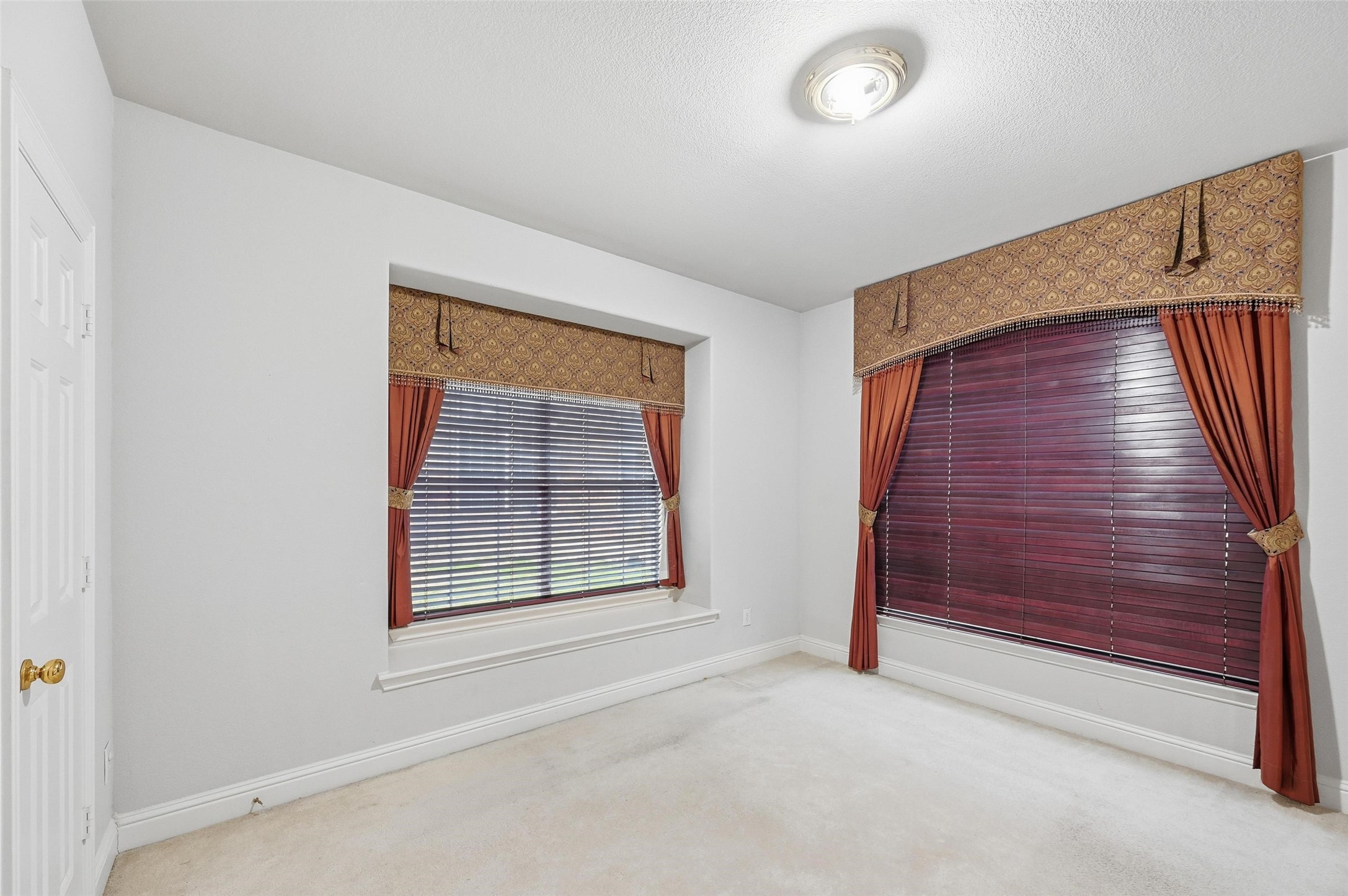 222 River Birch Trail Garland TX 75040