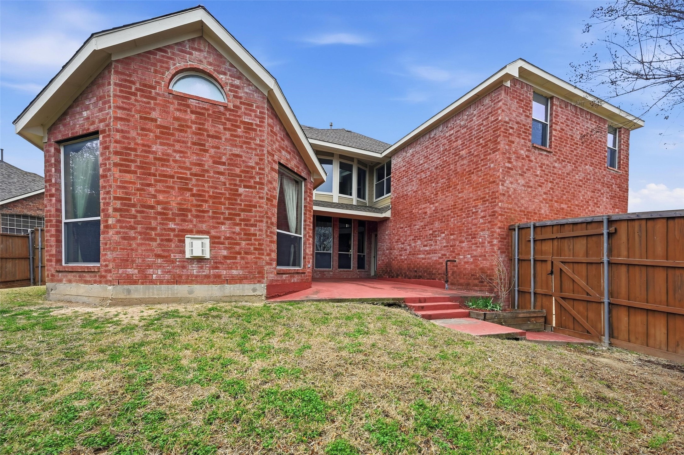 222 River Birch Trail Garland TX 75040