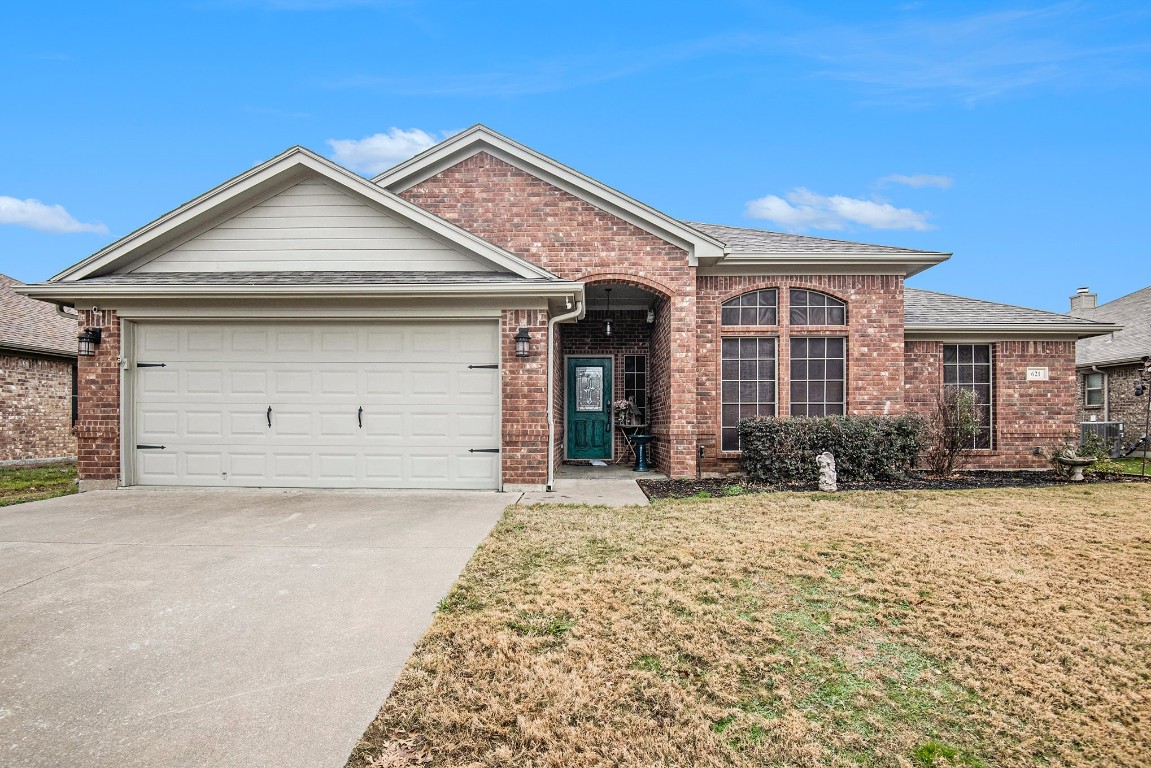 621 Alexandria Lane Joshua TX 76058