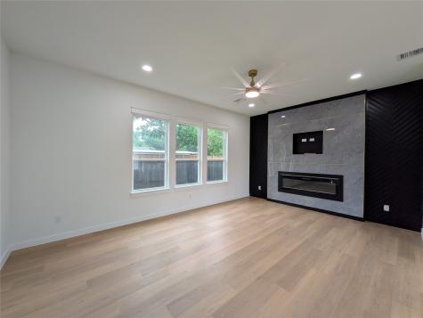 2404 56th Street Dallas TX 75241