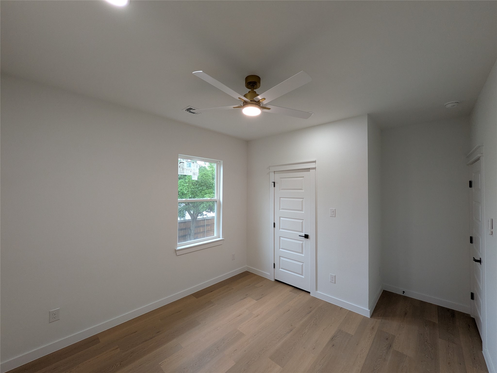 2404 56th Street Dallas TX 75241