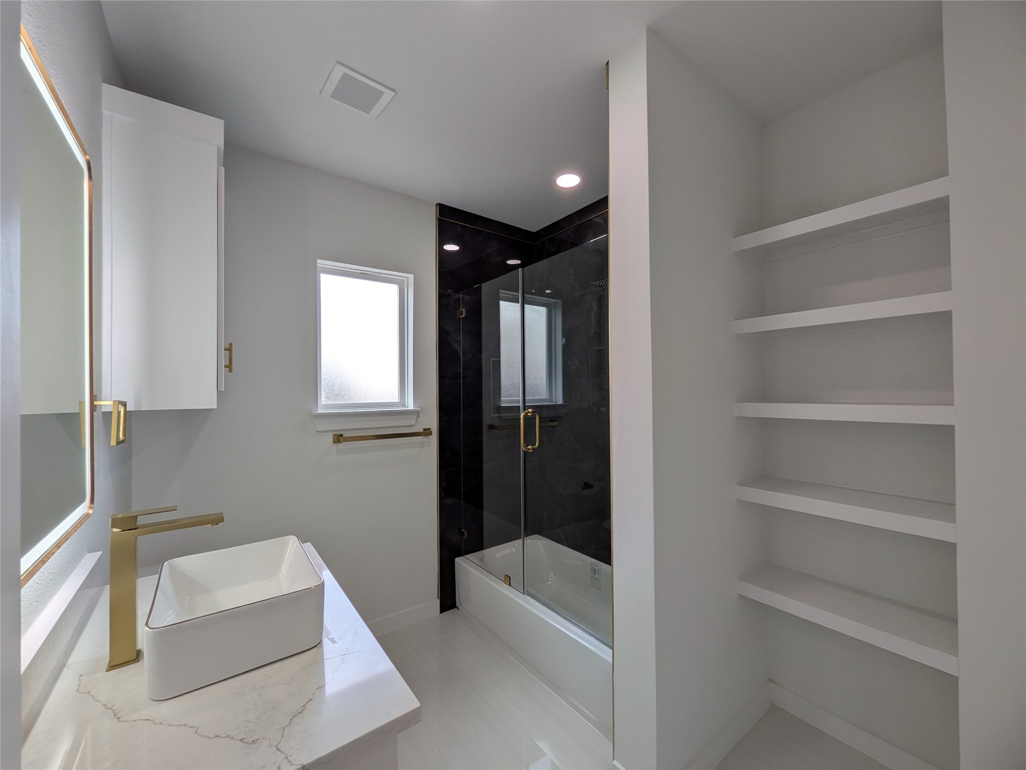 2404 56th Street Dallas TX 75241