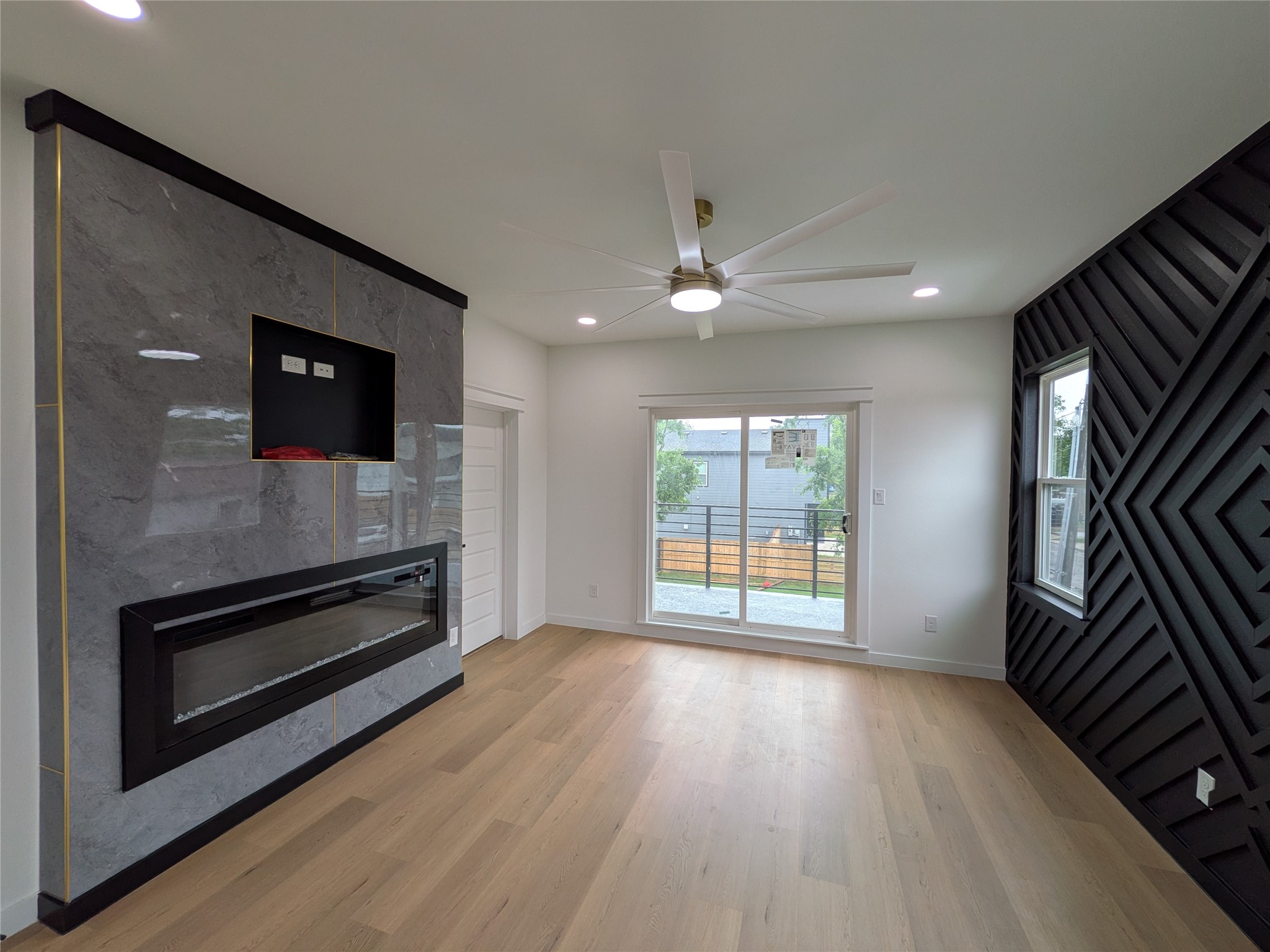 2404 56th Street Dallas TX 75241