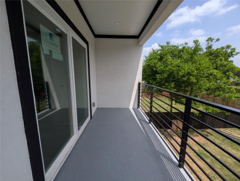 2404 56th Street Dallas TX 75241
