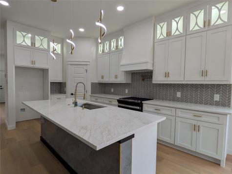 2404 56th Street Dallas TX 75241