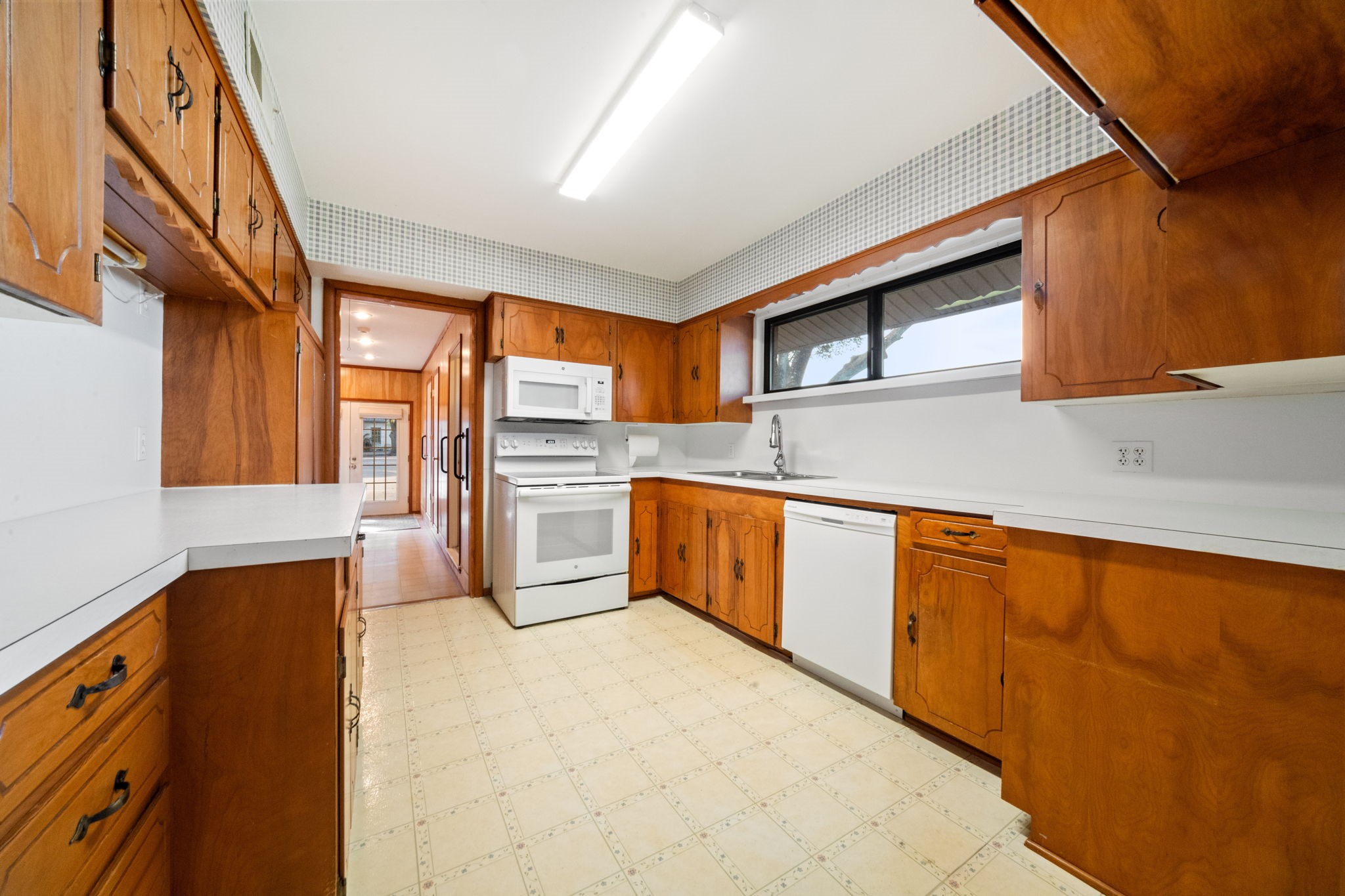 139 Lakeshore Drive Waxahachie TX 75165
