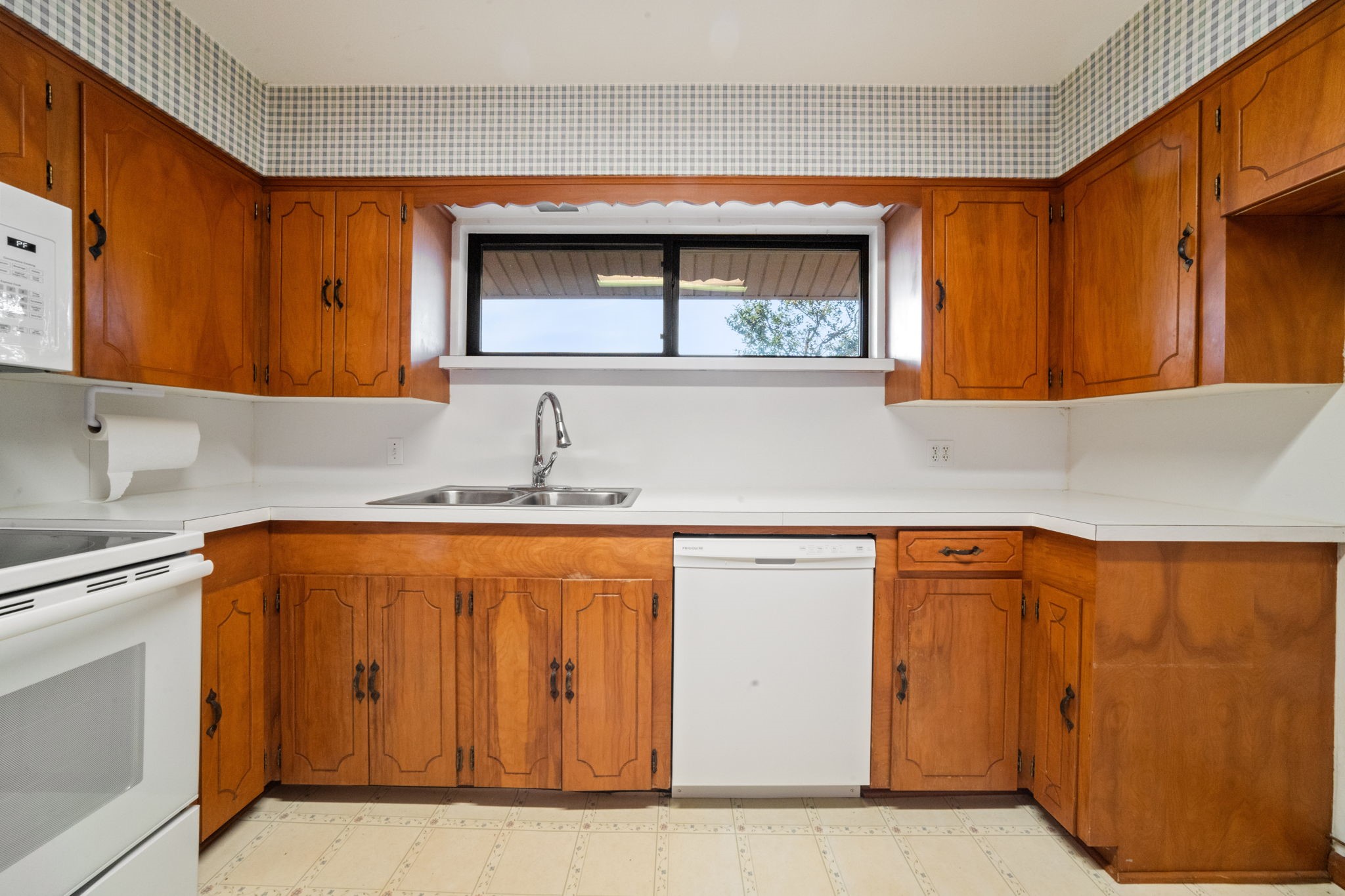 139 Lakeshore Drive Waxahachie TX 75165