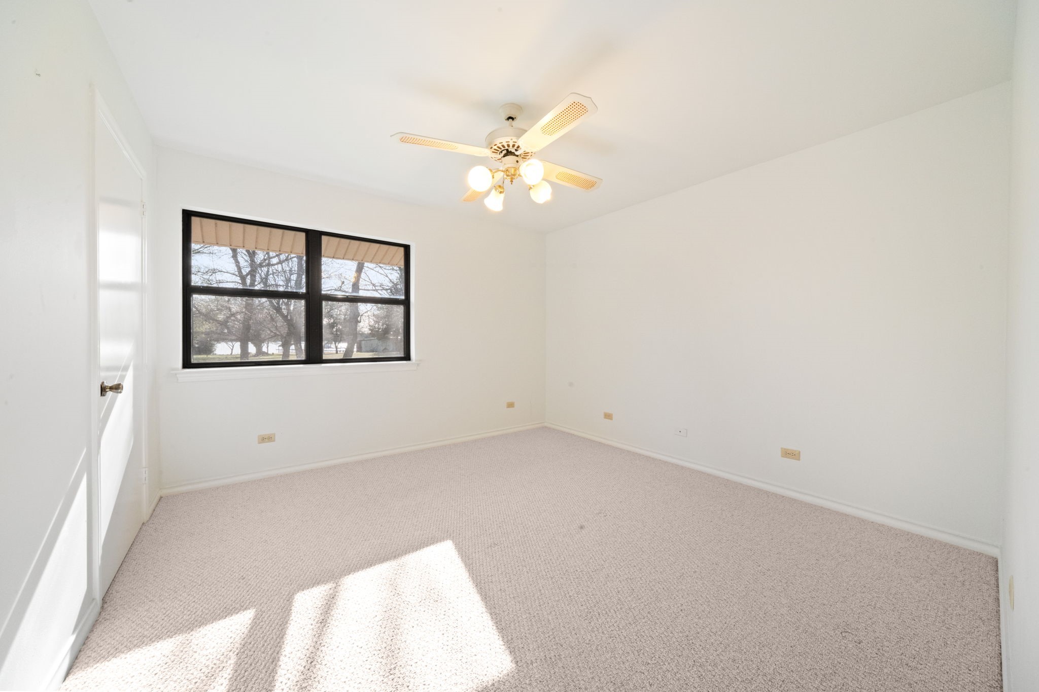 139 Lakeshore Drive Waxahachie TX 75165