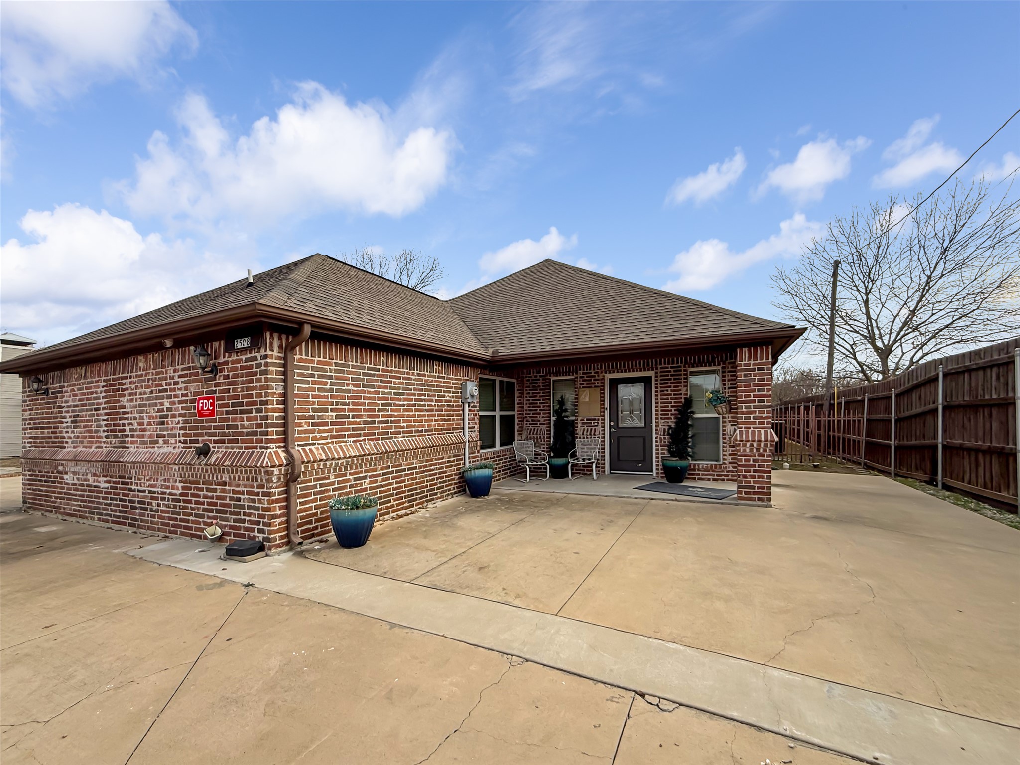 2508 W Crawford Street Denison TX 75020
