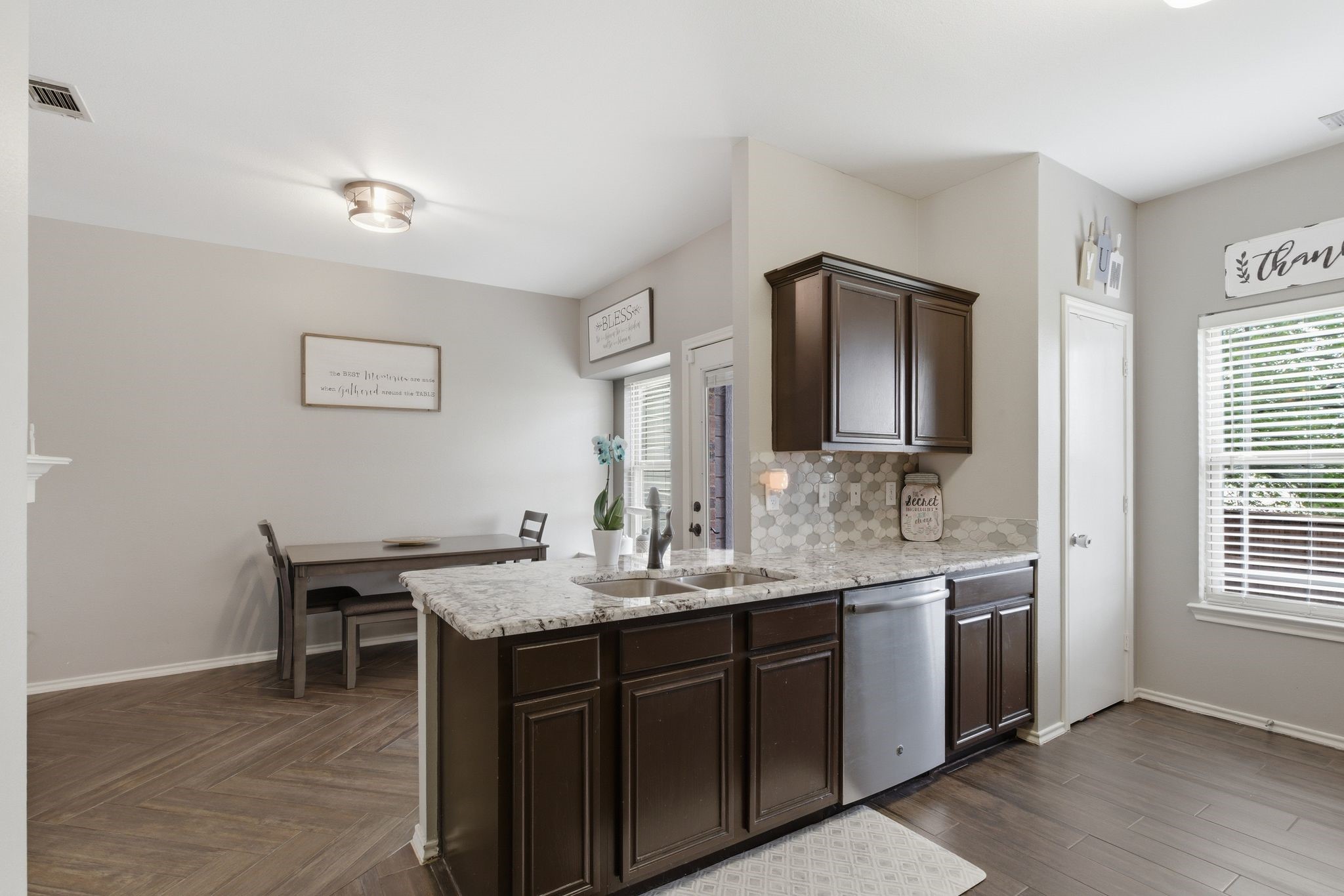 5208 Shoregate Drive Garland TX 75043