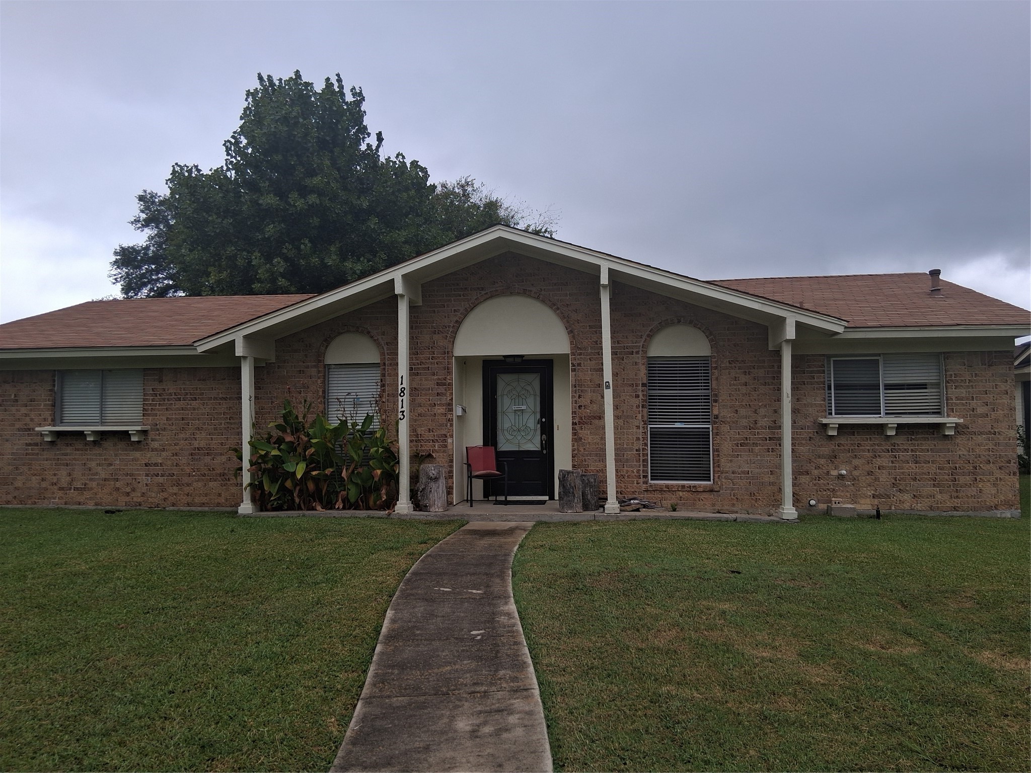 1813 Mission Drive Garland TX 75042
