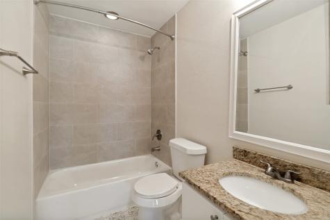 2324 Summit Lane Dallas TX 75227