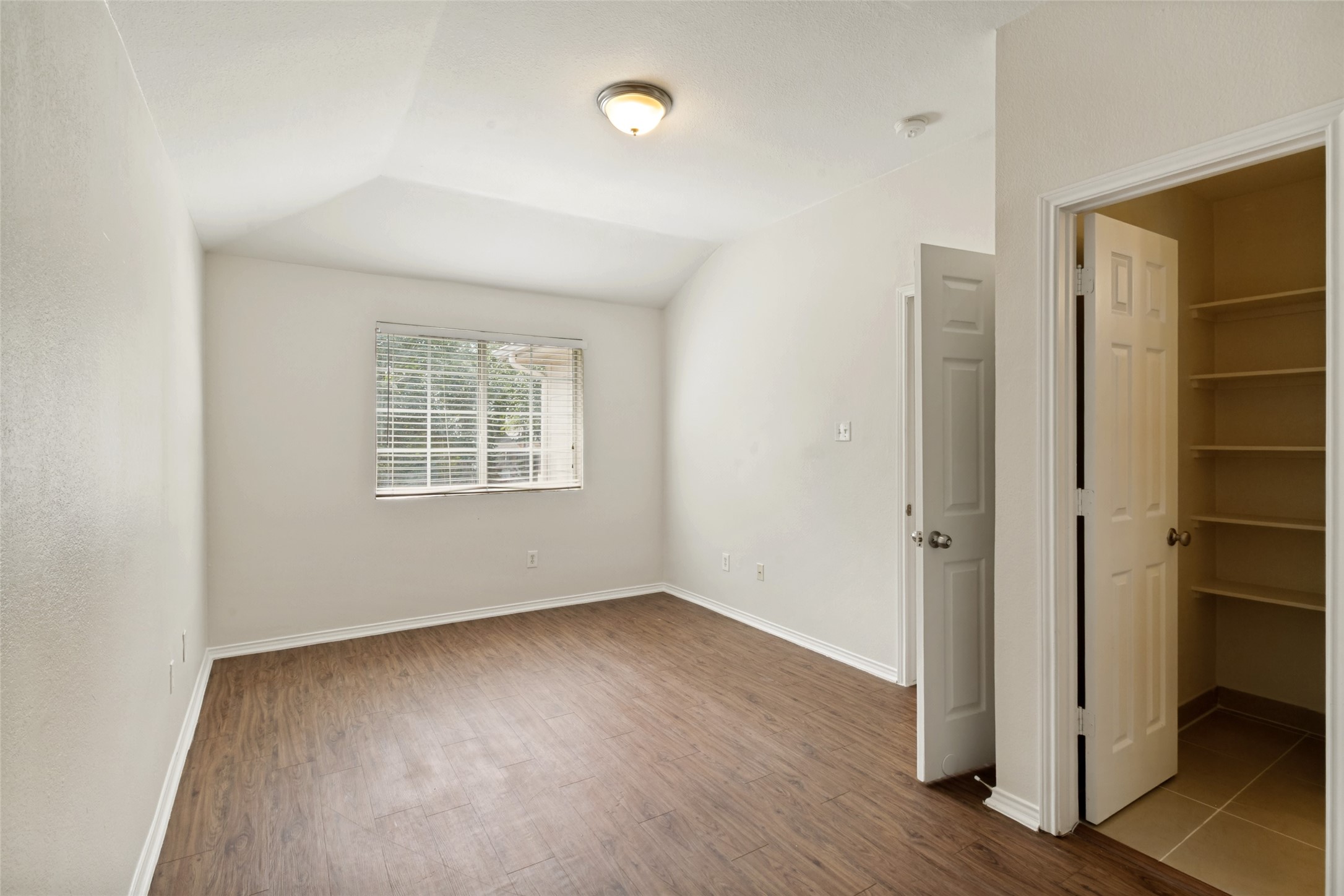 2324 Summit Lane Dallas TX 75227