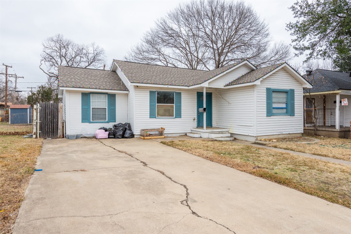 1218 Willow Street Grand Prairie TX 75050