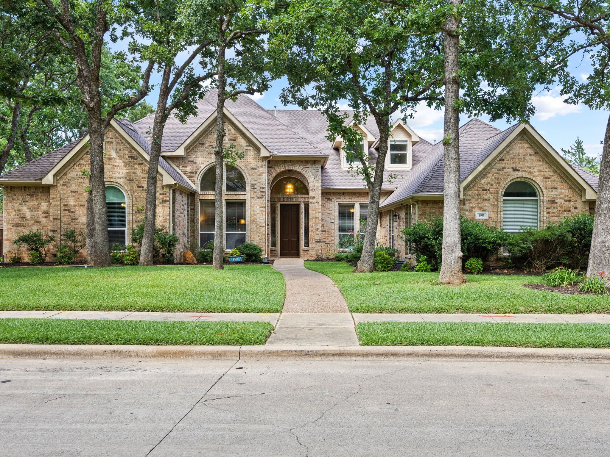 1911 Jesse Way Corinth TX 76210