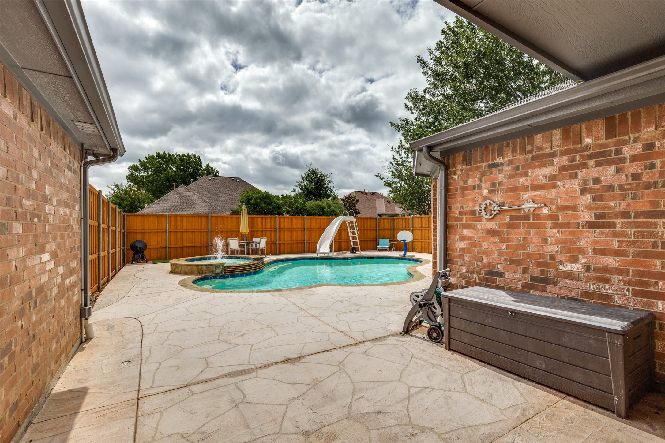 322 Hampton Court Coppell TX 75019