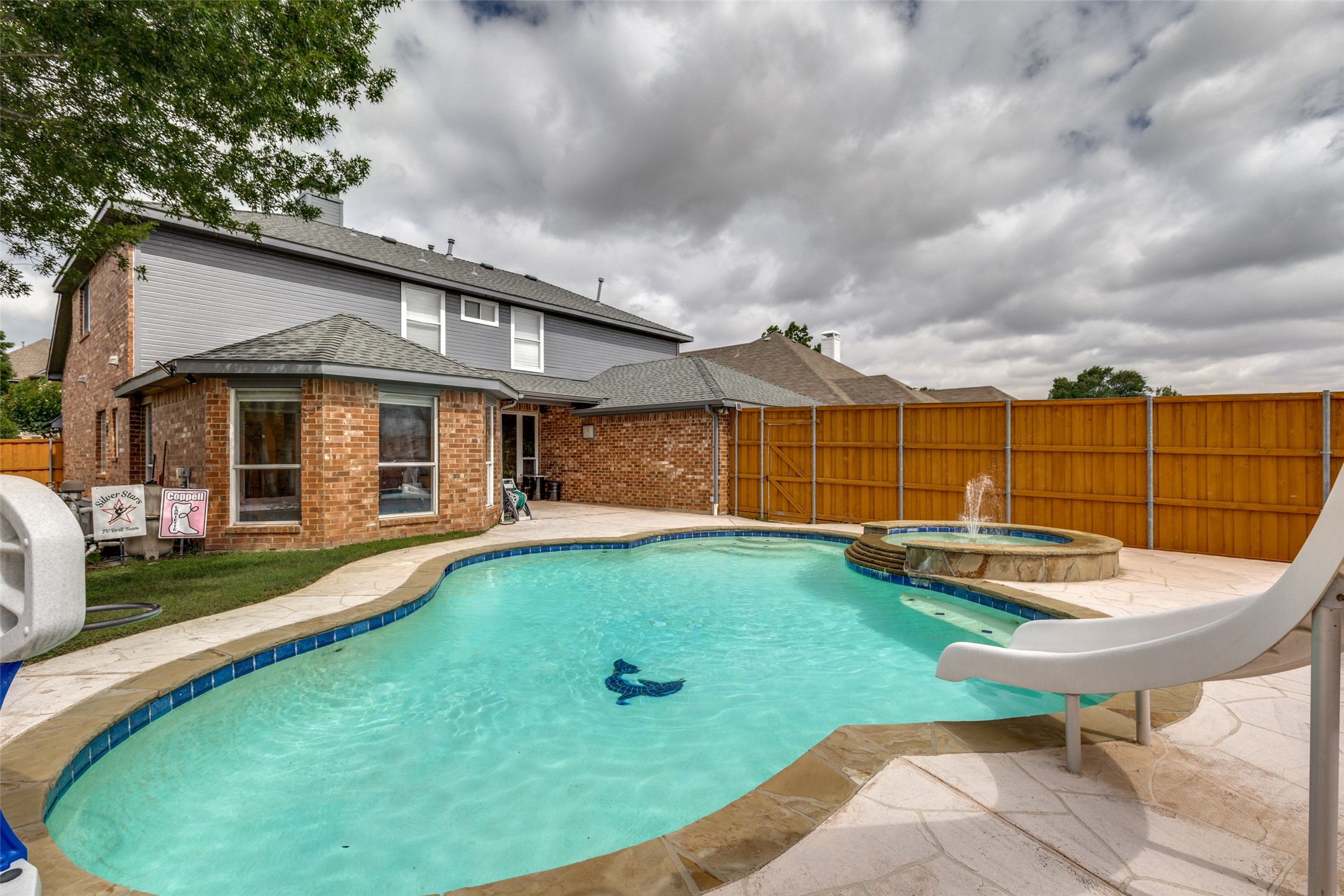 322 Hampton Court Coppell TX 75019