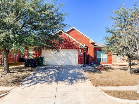 9033 Chardin Park Drive Fort Worth TX 76244