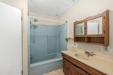 601 Dubois Street Denison TX 75020
