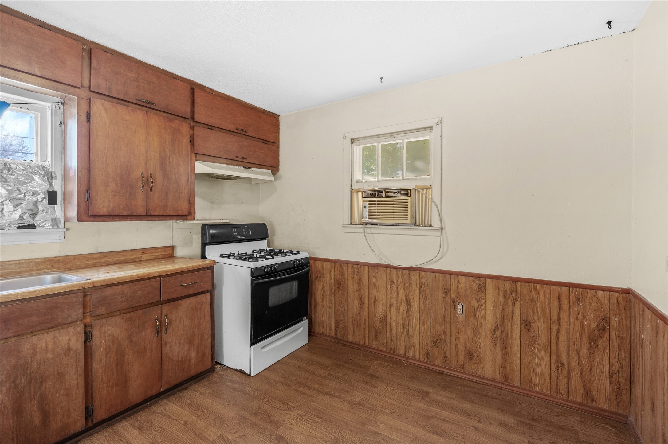 601 Dubois Street Denison TX 75020