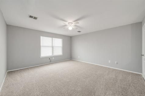 1092 Winding Creek Cedar Hill TX 75104