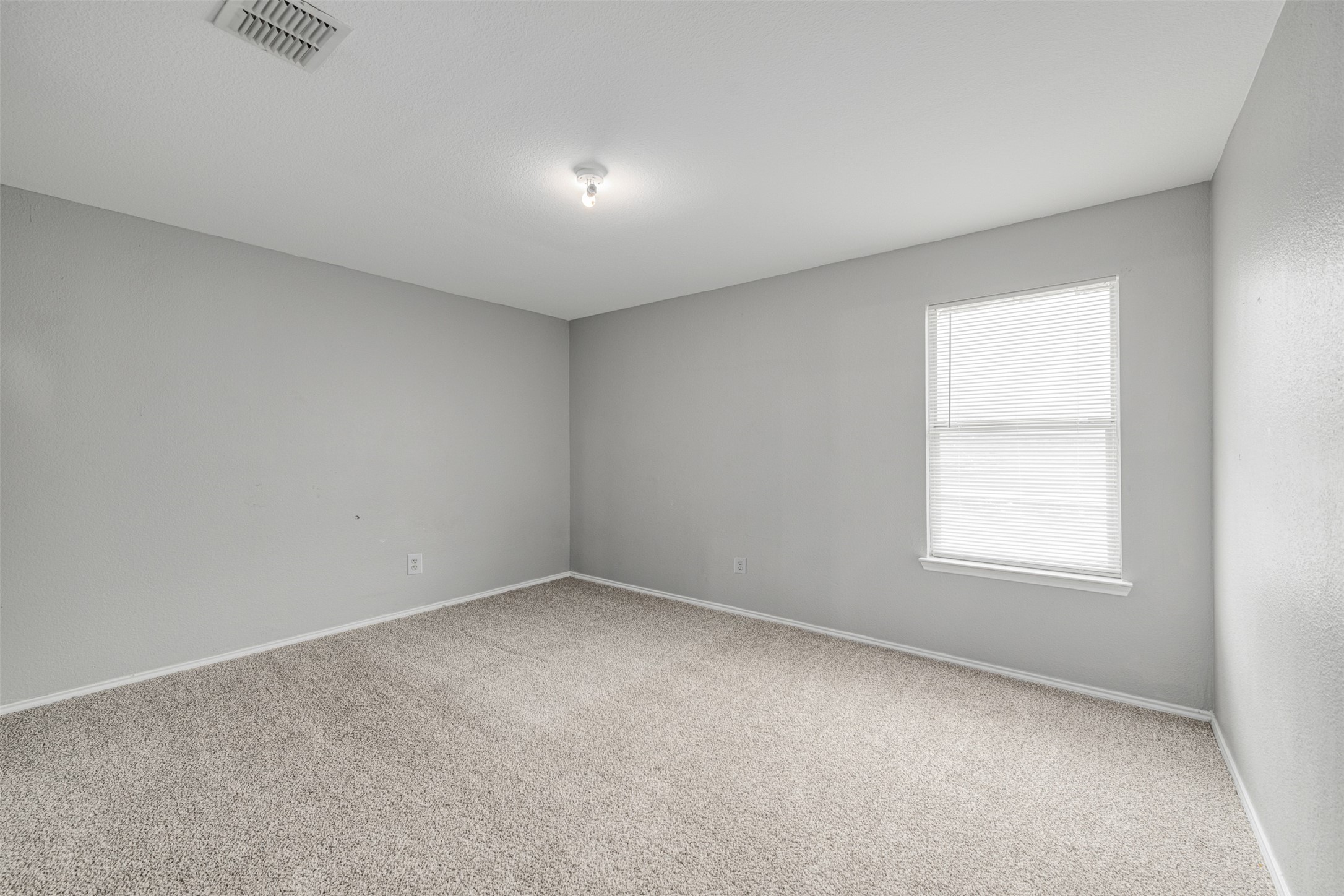 1092 Winding Creek Cedar Hill TX 75104