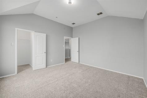 1092 Winding Creek Cedar Hill TX 75104