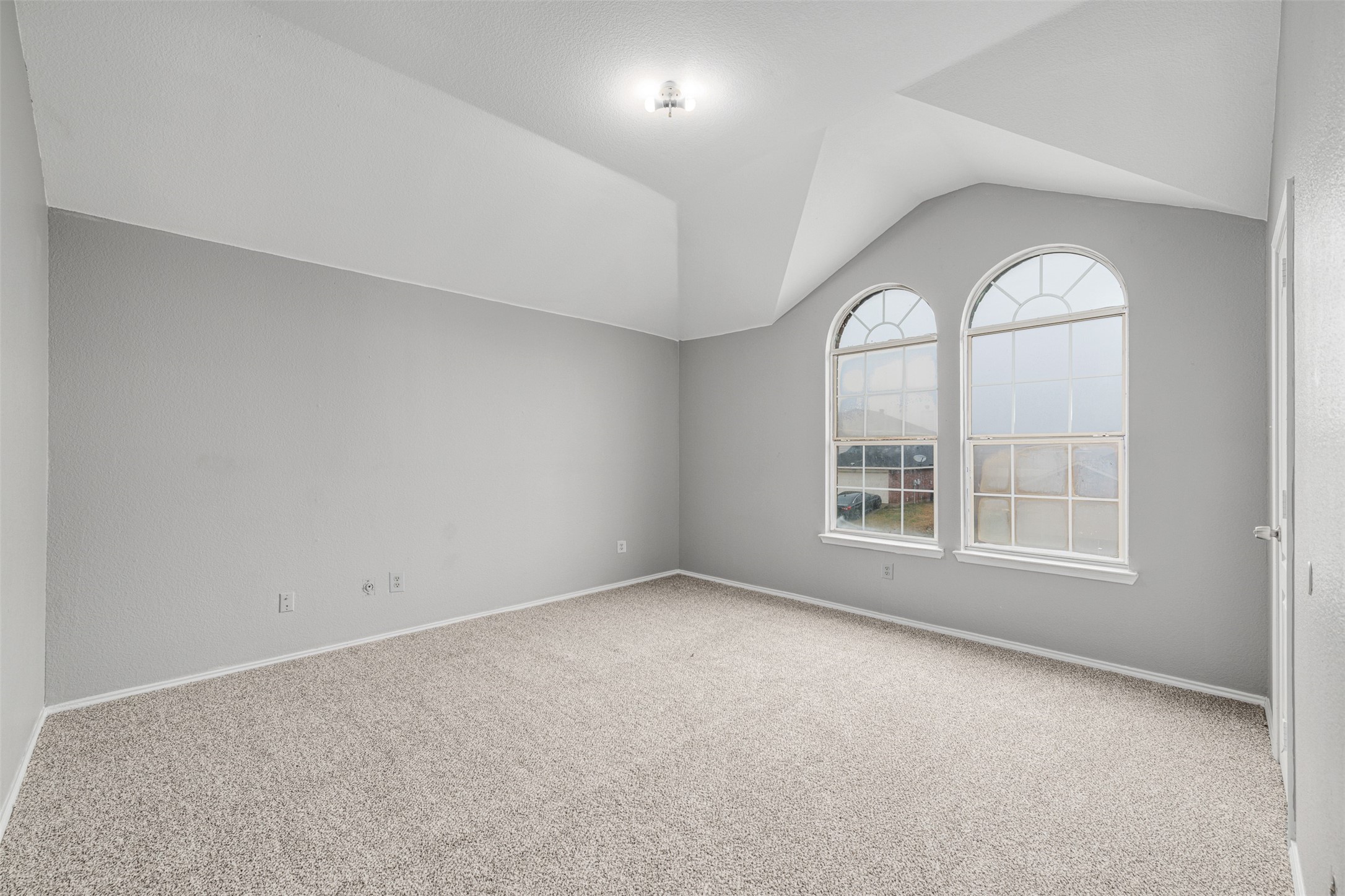 1092 Winding Creek Cedar Hill TX 75104