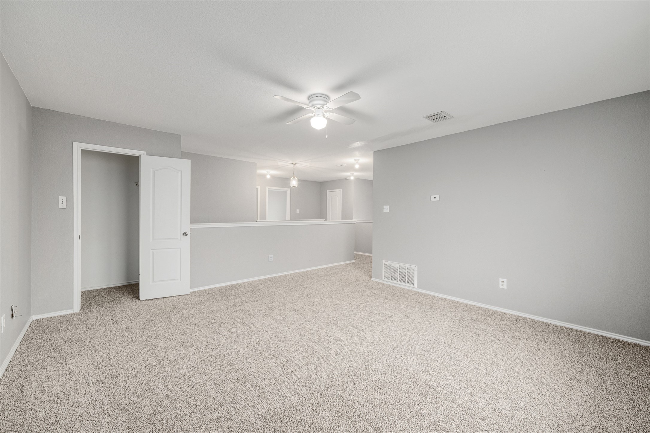 1092 Winding Creek Cedar Hill TX 75104