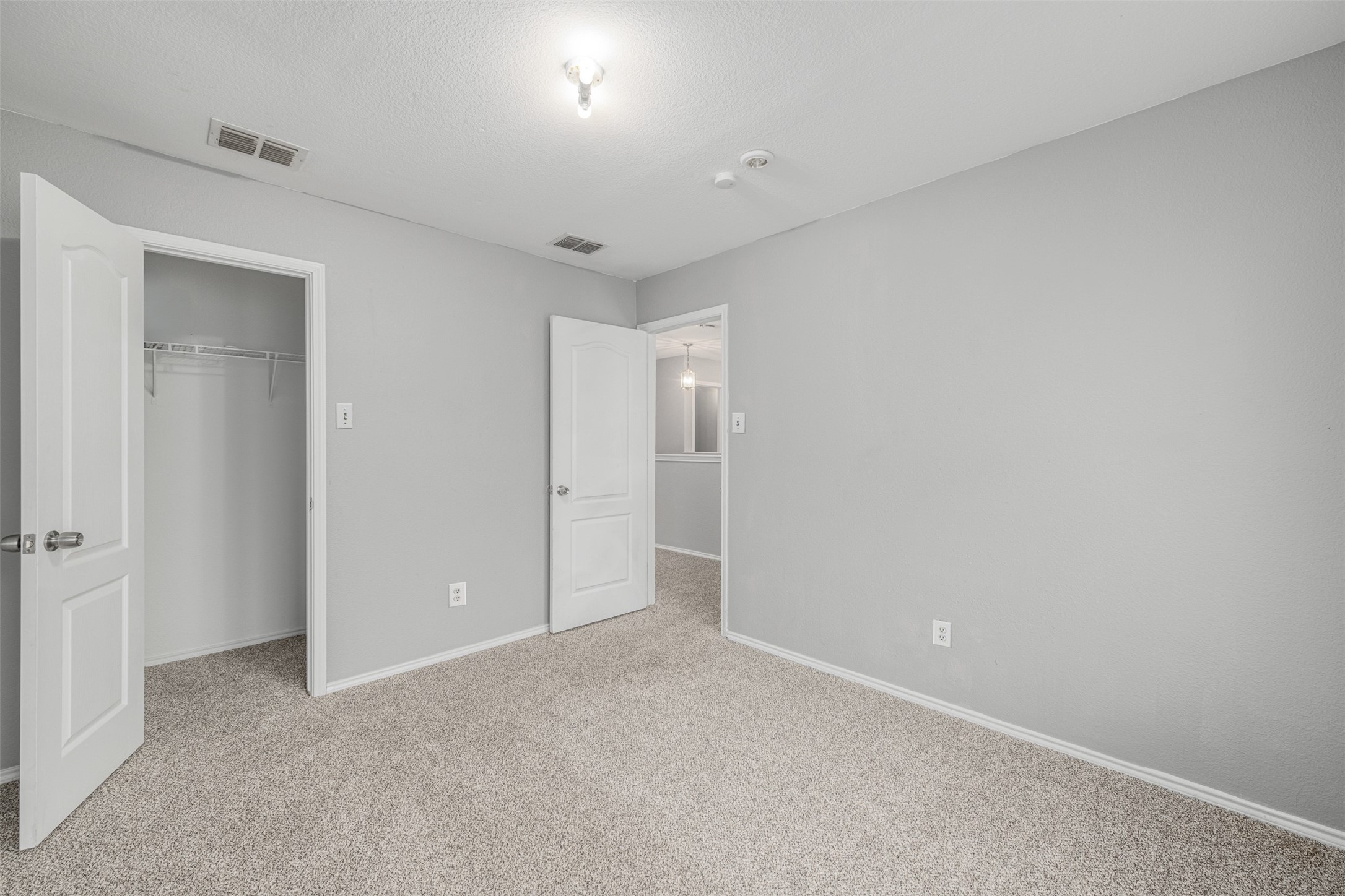 1092 Winding Creek Cedar Hill TX 75104